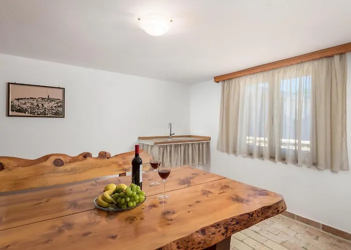 Lucija Dream Trgetari